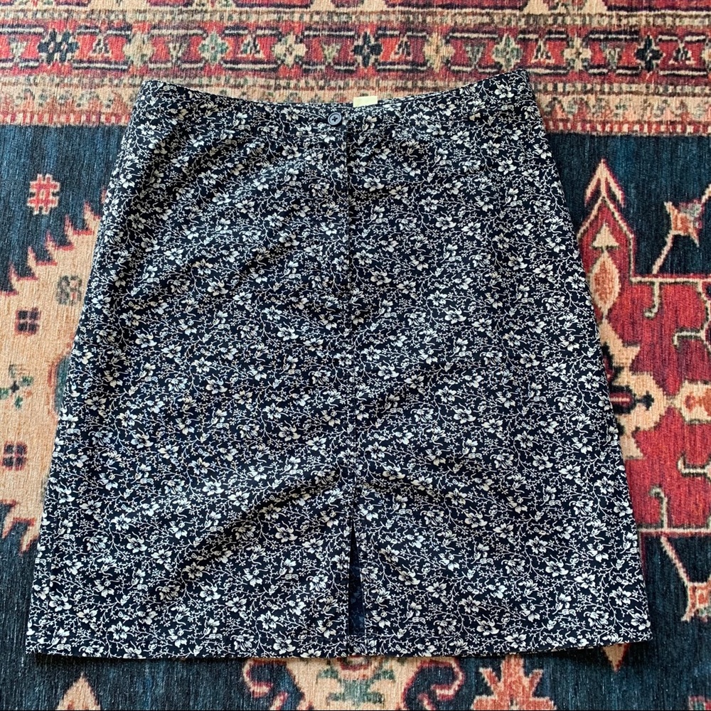 🌻Eddie Bauer🌻 Blue Floral Skirt